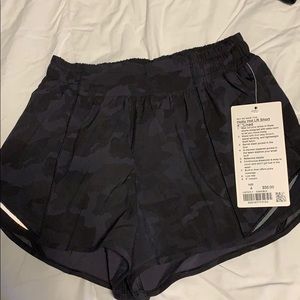 NEW WITH TAGS lululemon shorts